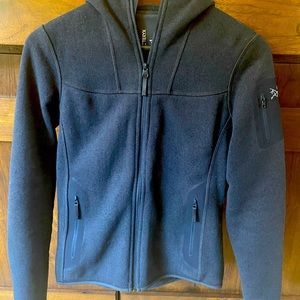 Women’s Arc’Teryx Covert Hoody - Small